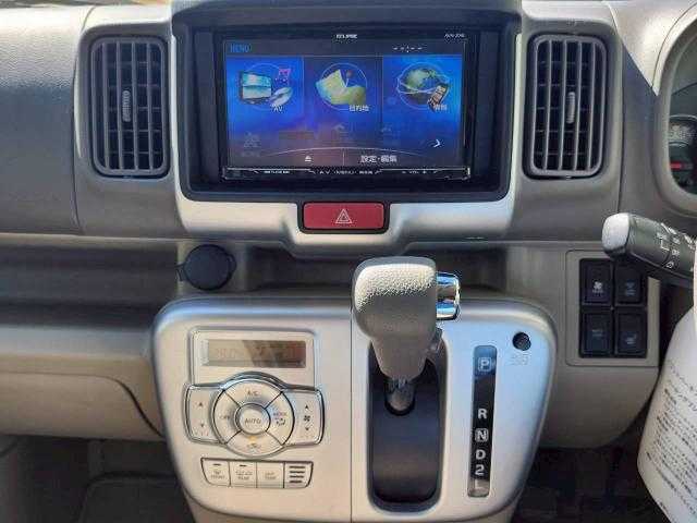 スズキ エブリィ ワゴン PZターボ スペシャル 岩手県 2019(令1)年 6.9万km パールホワイト 社外ＳＤナビ　Ｂｌｕｅｔｏｏｔｈ／ＣＤ／ＤＶＤ／フルセグＴＶ　/オートステップ　/電動格納ミラー　/両側パワースライドドア　/運転席シートヒーター　/ターボ車/４ＷＤ　/レーンキープアシスト　/フォグライト