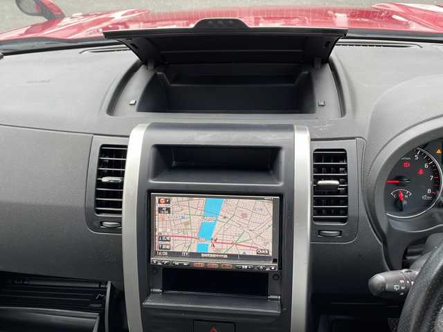 日産 エクストレイル 20X 宮崎県 2010(平22)年 5.3万km バーニングレッド ＳＤナビ、Ｂｌｕｅｔｏｏｔｈ接続、ＤＶＤ再生、ワンセグＴＶ、バックカメラ、ＥＴＣ、純正アルミホイール１７インチ、純正フロアマット、ＡＬＬＭＯＤＥ４×４－ｉ、アドバンスドヒルディセントコントロール