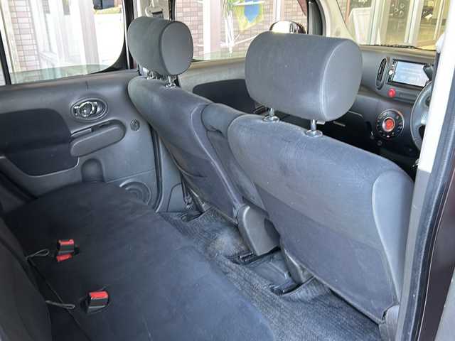 日産 キューブ 15X Vセレクション 静岡県 2016(平28)年 9.5万km ビターショコラ 純正ナビ/・FM/AM/・CD/DVD/・フルセグTV/・Bluetooth/・SD/主要装備/・ドライブレコーダー/・バックカメラ/・ＥＴＣ/・オートエアコン/・フォグランプ/・オートライト/・プッシュスタート/・ＥＣＯモード/・アイドリングストップ/・横滑り防止装置/・電格ミラー/・フルセグＴＶ/・ハロゲンヘッドライト/・純正ホイールキャップ