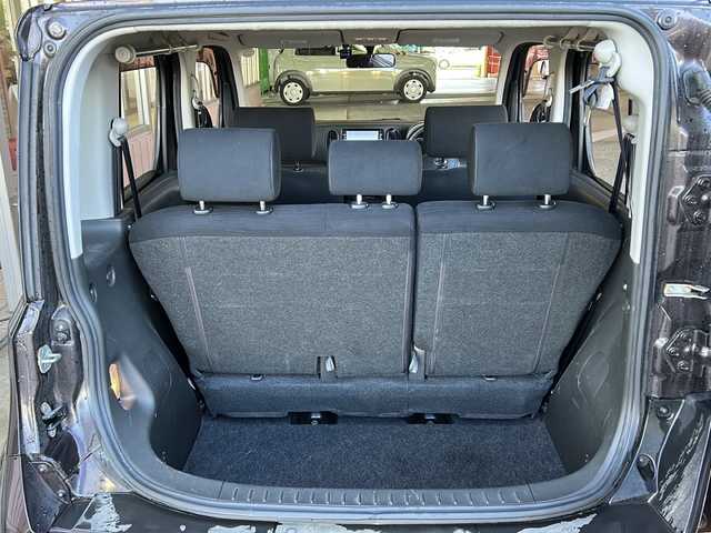 日産 キューブ 15X Vセレクション 静岡県 2016(平28)年 9.5万km ビターショコラ 純正ナビ/・FM/AM/・CD/DVD/・フルセグTV/・Bluetooth/・SD/主要装備/・ドライブレコーダー/・バックカメラ/・ＥＴＣ/・オートエアコン/・フォグランプ/・オートライト/・プッシュスタート/・ＥＣＯモード/・アイドリングストップ/・横滑り防止装置/・電格ミラー/・フルセグＴＶ/・ハロゲンヘッドライト/・純正ホイールキャップ