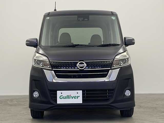 日産 デイズ ルークス HWS X Vセレクション 大阪府 2017(平29)年 5.4万km プレミアムパープルP 純正SDナビ/【BT/フルセグTV/AUX/DVD]/全方位カメラ/両側パワースライドドア/衝突被害軽減システム/オートライト/LEDライト/ハーフレザーシート/社外15インチAW/純正フロアマット/サーキュレーター/シートバックテーブル/サンシェード