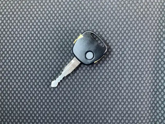 スズキ ハスラー G 香川県 2015(平27)年 4.4万km クールカーキPM 登録時走行距離；43276km/5MT/カロッツェリアオーディオ/　CD再生/シートヒーター/オートエアコン/アイドリングストップ/純正フロアマット/電動格納ミラー/ヘッドライトレベライザー/リモコンキー