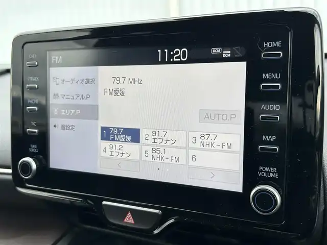 トヨタ ヤリスクロス Z 愛媛県 2021(令3)年 3.8万km ホワイトパールクリスタルシャイン ワンオーナー /純正ディスプレイオーディオ(BT/ラジオ)/全方位カメラ/トヨタセーフティーセンス / ・プリクラッシュセーフティー/ ・レーントレーシングアシスト/ ・ブラインドスポットモニター/ ・リヤクロストラフィックアラート/ ・パーキングサポートブレーキ/ ・ロードサインアシスト/ ・オートハイビーム/ステアリングヒーター/前席パワーシート/前席シートヒーター /純正ドアバイザー/社外デジタルインナーミラー /社外フロアマット/取扱説明書/保証書/スペアキー