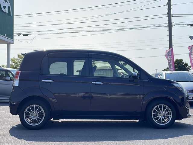 トヨタ スペイド F ジャック 香川県 2014(平26)年 7.7万km ボルドーマイカメタリック 純正ナビ/フルセグＴＶ/ＥＴＣ/バックカメラ/オートライト/ＨＩＤライト/横滑り防止/社外アルミ