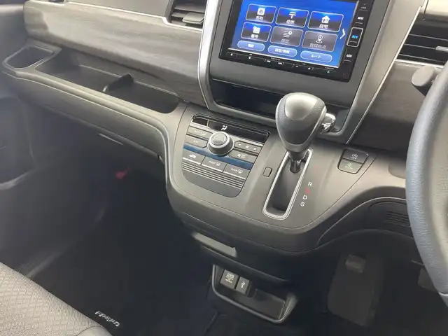 ホンダ フリード G ホンダセンシング 新潟県 2021(令3)年 2万km クリスタルブラックパール GathersSDナビ(型式:VXM224VFi) /フルセグテレビ/バックカメラ/アダプティブクルーズコントロール/両側パワースライドドア/ドアバイザー/ステアリングスイッチ/ビルトインETC/本革巻きステアリング