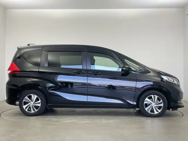 ホンダ フリード G ホンダセンシング 新潟県 2021(令3)年 2万km クリスタルブラックパール GathersSDナビ(型式:VXM224VFi) /フルセグテレビ/バックカメラ/アダプティブクルーズコントロール/両側パワースライドドア/ドアバイザー/ステアリングスイッチ/ビルトインETC/本革巻きステアリング