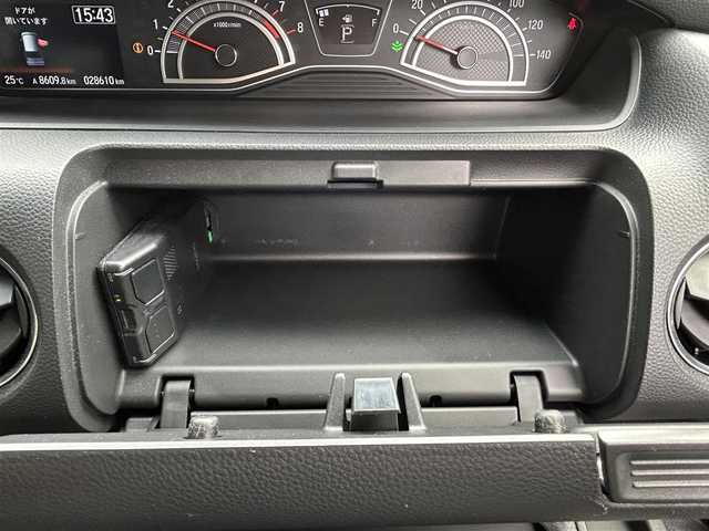 ホンダ Ｎ ＢＯＸ カスタム L ターボ 道央・札幌 2021(令3)年 2.8万km プラチナホワイトパール ・4WD/・ワンオーナー/・純正Gathersインターナビ/（AM/FM/CD/DVD/BT/USB/TV/SD）/・レーダークルーズ/・レーンキープ/・衝突被害軽減システム/・横滑り防止/・ステアリングスイッチ/・ハーフレザーシート/・両側パワースライドドア/・前後ドライブレコーダー/・ETC/・アイドリングストップ/・オートライト/・フォグランプ/・ヘッドライトレベライザー/・プッシュスタート/・電動格納ミラー/・サイドサンシェード/・純正エンジンスターター/・シートヒーター/・ドアバイザー/・ウィンカーミラー/・純正フロアマット/・パドルシフト/・積込純正14インチAW付冬タイヤ