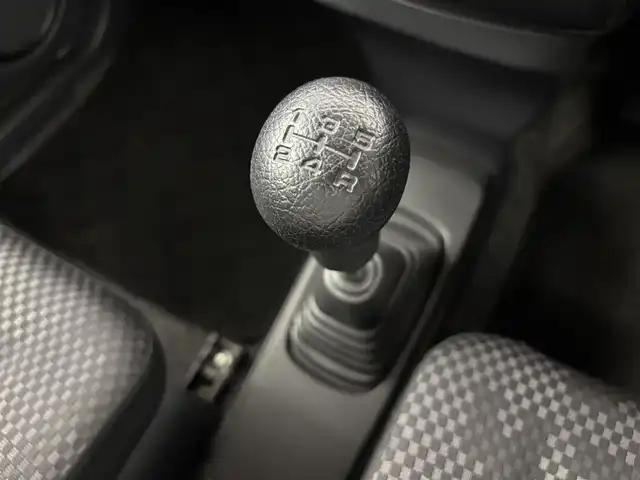 スズキ ハスラー A 福岡県 2016(平28)年 3.2万km ガイアブロンズPM 社外ナビ（ＣＤ／ＦＭ／ＡＭ／Ｂｌｕｅｔｏｏｔｈ／ワンセグＴＶ）　/ＥＴＣ　/５速ＭＴ　/リモコンキー/社外１５インチアルミホイール　/純正フロアマット　/盗難防止装置　/ドアバイザー　/パワーウィンドウ