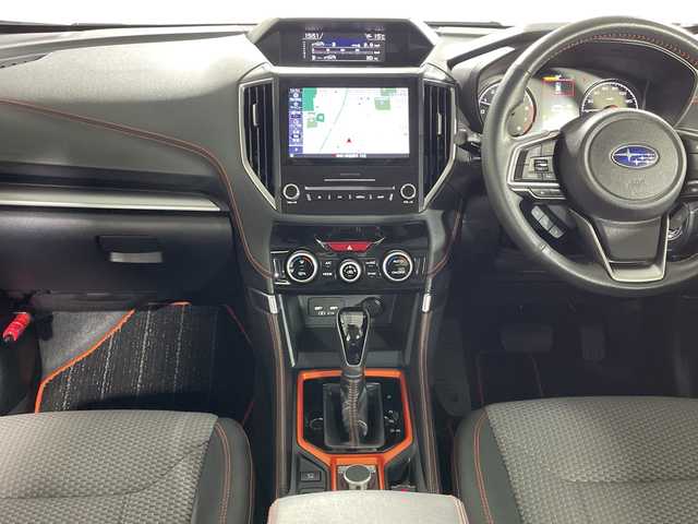 スバル フォレスター X－ブレイク 神奈川県 2019(令1)年 3.7万km クリスタルホワイトP アイサイト/純正8型ナビ/・BT/フルセグTV/CD/DVD/SD/USB/バック/サイド/フロントカメラ/ハーフレザーシート/パワーシート(D/N)/シートヒータ-(D/N)/電動サイドブレーキ/オートブレーキホールド/スマートキー/プッシュスタートボタン/ETC/デジタルインナーミラー/アイドリングストップ機能/SRH/革巻きステアリング/ステアリングスイッチ/パドルシフト/Autoライト/ステアリングヒーター/LEDヘッドライト/フォグランプ/電動格納ミラー/ウィンカーミラー/SNOW/MUDモード/ルーフレール/純正フロアマット/純正ドアバイザー/純正17インチアルミホイール