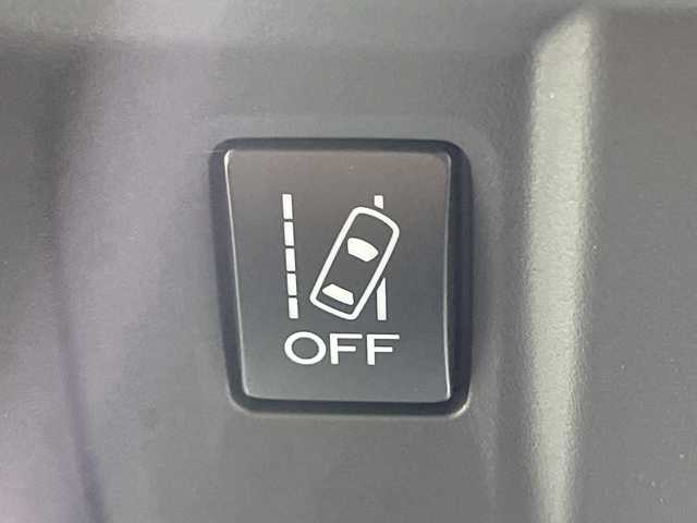 スバル フォレスター X－ブレイク 神奈川県 2019(令1)年 3.7万km クリスタルホワイトP アイサイト/純正8型ナビ/・BT/フルセグTV/CD/DVD/SD/USB/バック/サイド/フロントカメラ/ハーフレザーシート/パワーシート(D/N)/シートヒータ-(D/N)/電動サイドブレーキ/オートブレーキホールド/スマートキー/プッシュスタートボタン/ETC/デジタルインナーミラー/アイドリングストップ機能/SRH/革巻きステアリング/ステアリングスイッチ/パドルシフト/Autoライト/ステアリングヒーター/LEDヘッドライト/フォグランプ/電動格納ミラー/ウィンカーミラー/SNOW/MUDモード/ルーフレール/純正フロアマット/純正ドアバイザー/純正17インチアルミホイール