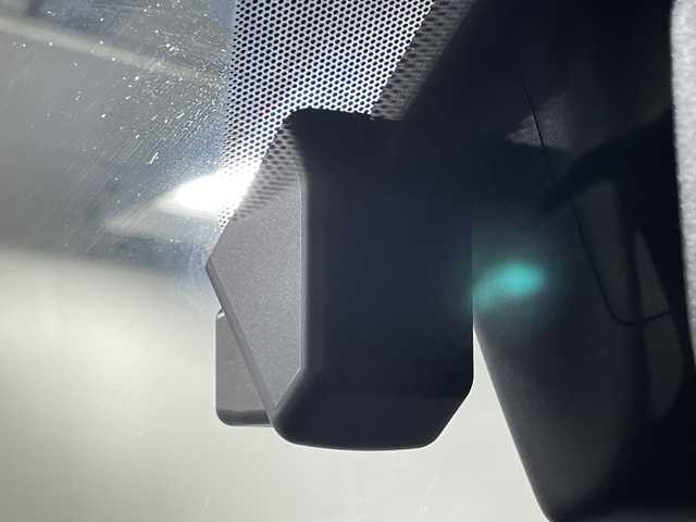 スバル フォレスター X－ブレイク 神奈川県 2019(令1)年 3.7万km クリスタルホワイトP アイサイト/純正8型ナビ/・BT/フルセグTV/CD/DVD/SD/USB/バック/サイド/フロントカメラ/ハーフレザーシート/パワーシート(D/N)/シートヒータ-(D/N)/電動サイドブレーキ/オートブレーキホールド/スマートキー/プッシュスタートボタン/ETC/デジタルインナーミラー/アイドリングストップ機能/SRH/革巻きステアリング/ステアリングスイッチ/パドルシフト/Autoライト/ステアリングヒーター/LEDヘッドライト/フォグランプ/電動格納ミラー/ウィンカーミラー/SNOW/MUDモード/ルーフレール/純正フロアマット/純正ドアバイザー/純正17インチアルミホイール