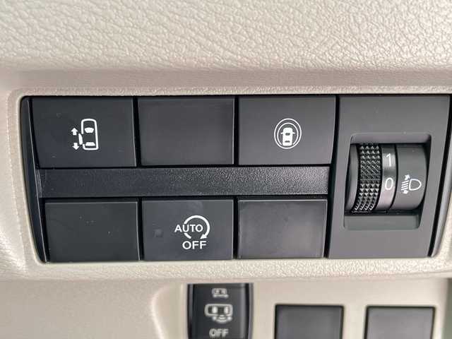 日産 ルークス X 愛知県 2022(令4)年 2.5万km スパークリングレッドM 純正ディズプレイオーディオ　ナビ機能なし/Bluetooth/ドライブレコーダー/全方位カメラ/片側パワースライド/バックカメラ/スマートキー/プッシュスタート/純正フロアマット