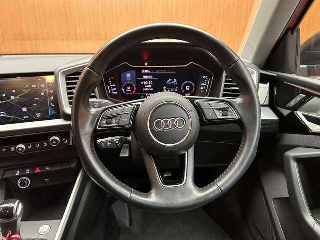 アウディ Ａ１ SB 35TFSI アドバンスド 千葉県 2019(令1)年 2.2万km ミサノレッドパールエフェクト ナビゲーションＰＫＧ　/デビューＰＫＧ　/コンビニエンスＰＫＧ/アシスタンスＰＫＧ　/バーチャルコックピット　/バックカメラ　/ＡＣＣ　/レーンアシスト　/ＬＥＤヘッドライト　/オートライト　/ＥＴＣ