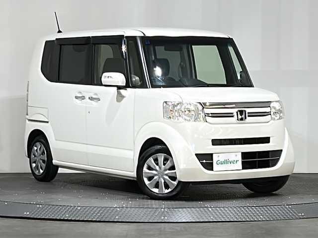 ホンダ Ｎ ＢＯＸ G Lパッケージ 愛媛県 2015(平27)年 3.5万km プレミアムホワイトパールⅡ 純正メモリナビ/(AM/FM/CD/DVD/ワンセグテレビ)/バックカメラ/片側パワースライドドア/ステアリングスイッチ/ヘッドライトレベライザー/ECONスイッチ/ステアリングスイッチ/ベンチシート/チップアップシート/アイドリングストップ/ウィンカーミラー/ドアバイザー/プッシュスタート/ETC/スペアキー/取扱説明書、保証書