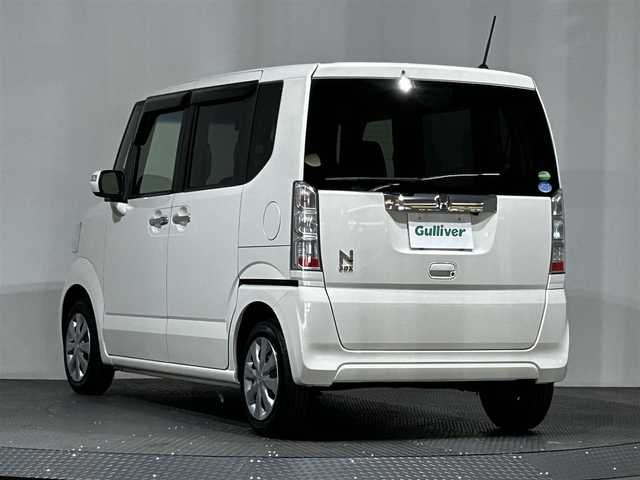 ホンダ Ｎ ＢＯＸ G Lパッケージ 愛媛県 2015(平27)年 3.5万km プレミアムホワイトパールⅡ 純正メモリナビ/(AM/FM/CD/DVD/ワンセグテレビ)/バックカメラ/片側パワースライドドア/ステアリングスイッチ/ヘッドライトレベライザー/ECONスイッチ/ステアリングスイッチ/ベンチシート/チップアップシート/アイドリングストップ/ウィンカーミラー/ドアバイザー/プッシュスタート/ETC/スペアキー/取扱説明書、保証書