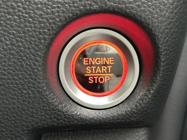 ホンダ Ｎ ＢＯＸ カスタム G L ホンダセンシング 佐賀県 2018(平30)年 5万km パールⅡ ホンダセンシング/レーダークルーズコントロール/レーンキープアシスト/バックセンサー/社外ナビ/・バックカメラ/・TV//CD/両側パワースライドドア/純正14インチAW/ドライブレコーダー(DRY-ST5000)/ETC/LEDヘッドライト/オートライト/フォグランプ/リアサンシェード/電動格納ミラー/フロアマット/ドアバイザー/ISOFIX/エアバックW/サイド/カーテン/スペアキー×１