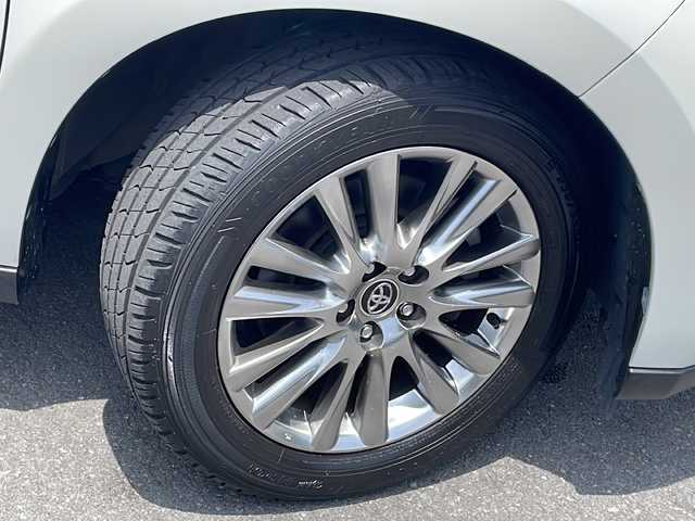 トヨタ ハリアー ハイブリッド プログレス 長野県 2018(平30)年 6.2万km ホワイトパールクリスタルシャイン ４WD/純正ナビフルセグTV/バックカメラ/パノラミックビューモニター/レーダクルーズコントロール/ハーフレザーシート/パワーバックドア/パワーシート/プッシュスタート/スマートキー