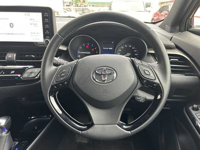 トヨタ Ｃ－ＨＲ G－T モード ネロ セーフティプラス 道東・釧路十勝 2023(令5)年 3万km ブラックマイカ ４WD/Toyota safety sence/寒冷地仕様/純正オーディオ/（BT/AM/FM）/全方位カメラ/クルーズコントロール（追従）/純正エンジンスターター/スマートキー/プッシュスタート/MTモード付AT/前後コーナーセンサー/レーンキープアシスト/ドライブレコーダー/純正フロアマット/革巻きステアリング/ステアリングスイッチ/オートライト/横滑り防止装置/純正AW夏タイヤ/社外AW冬タイヤ積込/ハーフレザーシート/保証書/取扱説明書/記録簿