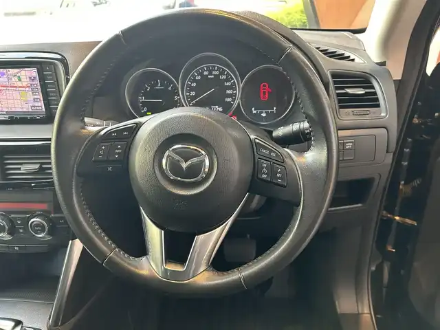 マツダ ＣＸ－５ XD 兵庫県 2013(平25)年 10.1万km ジェットブラックマイカ (株)IDOMが運営する【じしゃロン西宮店】の自社ローン専用車両になります。こちらは現金またはオートローンご利用時の価格です。自社ローンご希望の方は別途その旨お申付け下さい/ワンオーナー/純正SDナビ/フルセグテレビ/バックカメラ/クルーズコントロール/プッシュスタート/ETC
