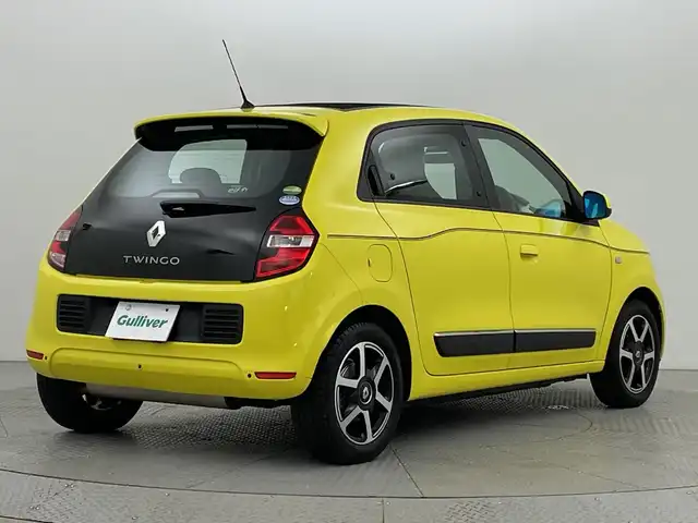 ルノー トゥインゴ インテンス キャンバストップ 新潟県 2018(平30)年 2.4万km 黄 ワンオーナー/キャンバストップ/メモリーナビ/(AVIC-RZ801)/フルセグTV/bluetooth/ＬＥＤ/フォグ/ＥＴＣ/キーレス/スペアキー/リアスポイラー/革巻ステアリング/クルーズコントロール/リミットコントロール/スタッドレス積込/保証書＆整備手帳＆取説