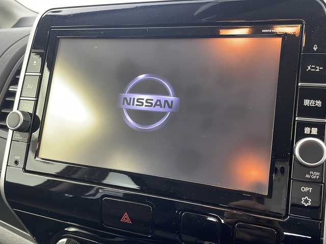 日産 セレナ ハイウェイスター プロパイロットED 愛知県 2016(平28)年 11.6万km インペリアルアンバーP (株)IDOMが運営する【じしゃロン名古屋鳴海店】の自社ローン専用車両になります。こちらは現金またはオートローンご利用の価格です。自社ローン専用ご希望の方は別途その旨お申し付けください。/　ワンオーナー/　メモリナビ/　フルセグテレビ/Bluetooth/　バックカメラ/　ウィンカーミラー/　レーダークルーズコントロール/　プッシュスタート/　両側パワースライドドア/　ETC/　HID/　オートライト/　プロパイロット/　アイドリングストップ/　電動格納ミラー