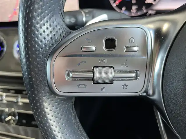 メルセデス・ベンツ ＣＬＳ４５０ 4マチック スポーツ 山形県 2018(平30)年 3万km ダイヤモンドホワイト 純正ナビ/360°カメラ/アンビエントライト/サンルーフ/パフュームアトマイザー/ベンチレーションシート/マッサージ機能/シートヒーター/革シート/アダプティブクルーズコントロール/ブラインドスポットモニター/ランバーサポート/インテリジェントライトシステム