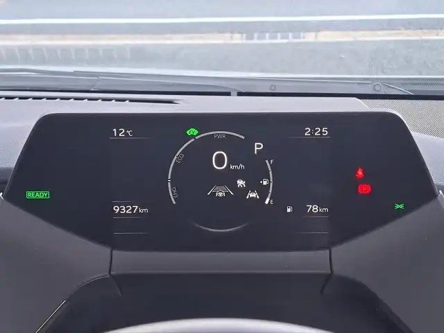 トヨタ プリウス Z 大阪府 2024(令6)年 1万km プラチナホワイトパールマイカ /禁煙車//ワンオーナー//全方位カメラ//純正ナビ//BT/FM/AM/フルセグテレビ/AC100V/USB/Miracast//前後コーナーセンサー//デジタルインナーミラー//前席シートヒーター・エアシート//D席メモリー付きパワーシート//ステアリングヒーター//パワーバックドア//オートハイビーム//純正アルミホイール19インチ//BSM//ACC//保証書//スペアキー