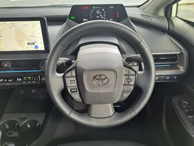 トヨタ プリウス Z 大阪府 2024(令6)年 1万km プラチナホワイトパールマイカ /禁煙車//ワンオーナー//全方位カメラ//純正ナビ//BT/FM/AM/フルセグテレビ/AC100V/USB/Miracast//前後コーナーセンサー//デジタルインナーミラー//前席シートヒーター・エアシート//D席メモリー付きパワーシート//ステアリングヒーター//パワーバックドア//オートハイビーム//純正アルミホイール19インチ//BSM//ACC//保証書//スペアキー