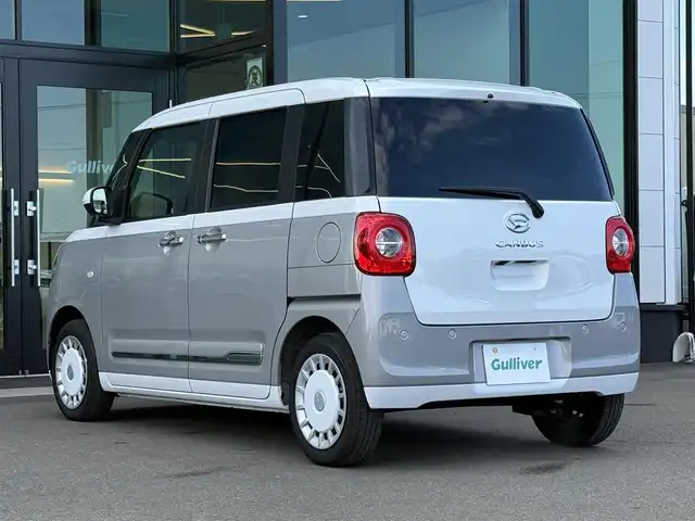 ダイハツ ムーヴ キャンバス ストライプス G ターボ 東京都 2023(令5)年 1.5万km シャイニングホワイトパール/スムーズグレーマイカメタリック スマートアシスト/・衝突回避支援ブレーキ/・衝突警報/・誤発進抑制制御/・車線逸脱警報/・路外逸脱警報/・ふらつき警報/・オートハイビーム/・アダプティブクルーズコントロール/純正ナビ/（CD/DVD/USB/フルセグTV）/・パノラマモニター/両側電動スライド/シートヒーター（運転席/助手席）/プッシュスタート/ＬＥＤヘッドライト　/フォグランプ/純正フロアマット/スマートキー/取扱説明書