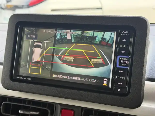 ダイハツ ムーヴ キャンバス ストライプス G ターボ 東京都 2023(令5)年 1.5万km シャイニングホワイトパール/スムーズグレーマイカメタリック スマートアシスト/・衝突回避支援ブレーキ/・衝突警報/・誤発進抑制制御/・車線逸脱警報/・路外逸脱警報/・ふらつき警報/・オートハイビーム/・アダプティブクルーズコントロール/純正ナビ/（CD/DVD/USB/フルセグTV）/・パノラマモニター/両側電動スライド/シートヒーター（運転席/助手席）/プッシュスタート/ＬＥＤヘッドライト　/フォグランプ/純正フロアマット/スマートキー/取扱説明書