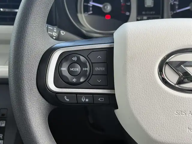 ダイハツ ムーヴ キャンバス ストライプス G ターボ 東京都 2023(令5)年 1.5万km シャイニングホワイトパール/スムーズグレーマイカメタリック スマートアシスト/・衝突回避支援ブレーキ/・衝突警報/・誤発進抑制制御/・車線逸脱警報/・路外逸脱警報/・ふらつき警報/・オートハイビーム/・アダプティブクルーズコントロール/純正ナビ/（CD/DVD/USB/フルセグTV）/・パノラマモニター/両側電動スライド/シートヒーター（運転席/助手席）/プッシュスタート/ＬＥＤヘッドライト　/フォグランプ/純正フロアマット/スマートキー/取扱説明書