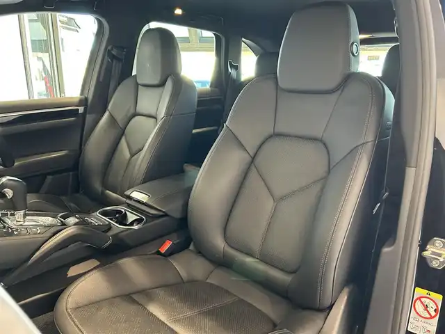 ポルシェ カイエン 愛知県 2015(平27)年 4.9万km ジェットブラック パワステプラス/PSM/レーンディパーチャー/レーンチェンジ/パークアシスト/ソフトクローズドア/BOSEスピーカー/ETC/パワーバックドア