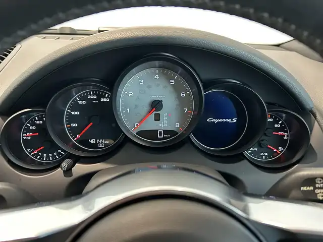 ポルシェ カイエン 愛知県 2015(平27)年 4.9万km ジェットブラック パワステプラス/PSM/レーンディパーチャー/レーンチェンジ/パークアシスト/ソフトクローズドア/BOSEスピーカー/ETC/パワーバックドア