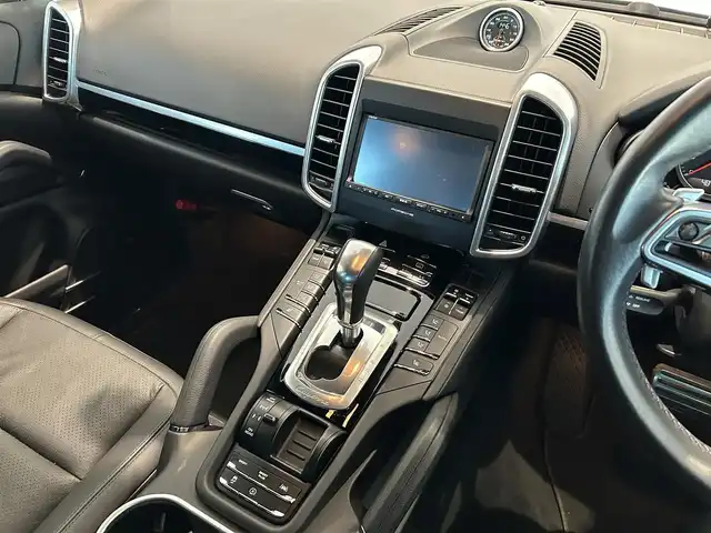 ポルシェ カイエン 愛知県 2015(平27)年 4.9万km ジェットブラック パワステプラス/PSM/レーンディパーチャー/レーンチェンジ/パークアシスト/ソフトクローズドア/BOSEスピーカー/ETC/パワーバックドア