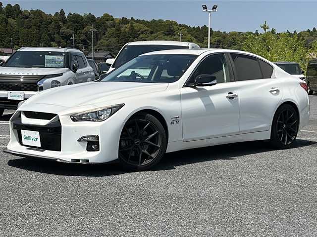 日産 スカイライン ハイブリッド 350GT Type P 千葉県 2016(平28)年 8.6万km クリスタルホワイトパール エアロ　ナビ　全方位カメラ　サンルーフ　黒革シート　ニスモマフラー　ＲＡＹＳ１９インチＡＷ　外グリル　追従クルコン　シートヒーター　パワーシート 衝突軽減　ＢＳＭ　ドラレコ　ＥＴＣ　ブラックエンブレム/AA評価4.5点