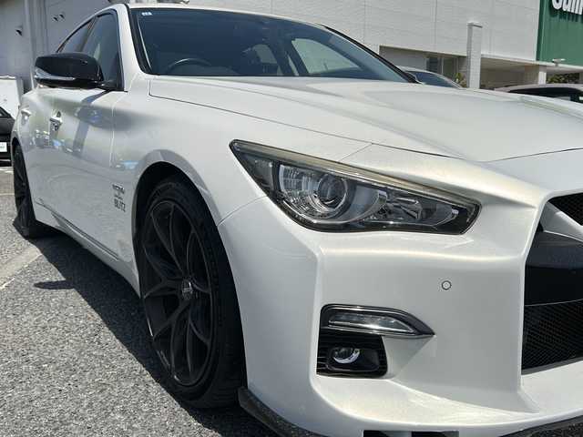 日産 スカイライン ハイブリッド 350GT Type P 千葉県 2016(平28)年 8.6万km クリスタルホワイトパール エアロ　ナビ　全方位カメラ　サンルーフ　黒革シート　ニスモマフラー　ＲＡＹＳ１９インチＡＷ　外グリル　追従クルコン　シートヒーター　パワーシート 衝突軽減　ＢＳＭ　ドラレコ　ＥＴＣ　ブラックエンブレム/AA評価4.5点