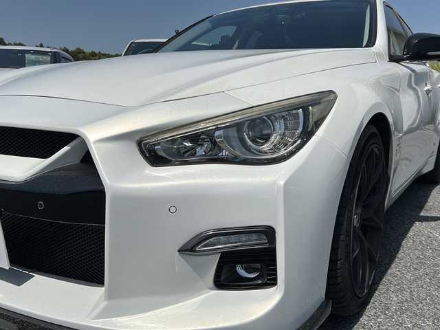 日産 スカイライン ハイブリッド 350GT Type P 千葉県 2016(平28)年 8.6万km クリスタルホワイトパール エアロ　ナビ　全方位カメラ　サンルーフ　黒革シート　ニスモマフラー　ＲＡＹＳ１９インチＡＷ　外グリル　追従クルコン　シートヒーター　パワーシート 衝突軽減　ＢＳＭ　ドラレコ　ＥＴＣ　ブラックエンブレム/AA評価4.5点