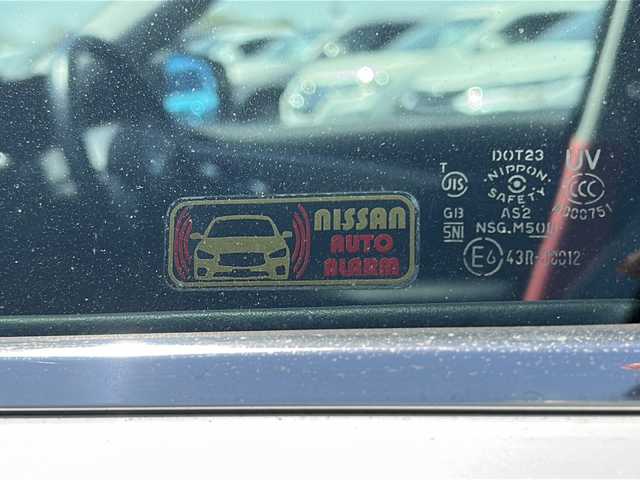 日産 スカイライン ハイブリッド 350GT Type P 千葉県 2016(平28)年 8.6万km クリスタルホワイトパール エアロ　ナビ　全方位カメラ　サンルーフ　黒革シート　ニスモマフラー　ＲＡＹＳ１９インチＡＷ　外グリル　追従クルコン　シートヒーター　パワーシート 衝突軽減　ＢＳＭ　ドラレコ　ＥＴＣ　ブラックエンブレム/AA評価4.5点
