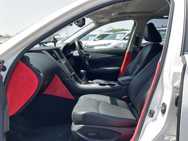 日産 スカイライン ハイブリッド 350GT Type P 千葉県 2016(平28)年 8.6万km クリスタルホワイトパール エアロ　ナビ　全方位カメラ　サンルーフ　黒革シート　ニスモマフラー　ＲＡＹＳ１９インチＡＷ　外グリル　追従クルコン　シートヒーター　パワーシート 衝突軽減　ＢＳＭ　ドラレコ　ＥＴＣ　ブラックエンブレム/AA評価4.5点