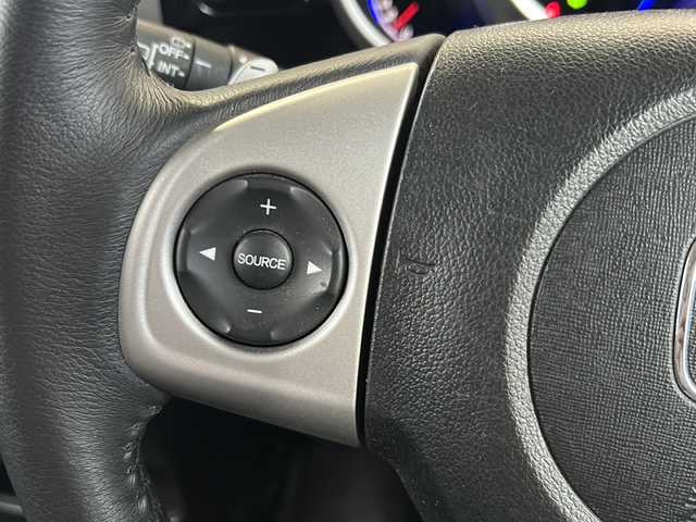 ホンダ Ｎ ＢＯＸ カスタム ターボ SSパッケージ 静岡県 2014(平26)年 5.7万km プレミアムゴールドパープルパール 【主要装備】/純正ナビ　/バックカメラ　/ＥＴＣ　/両側パワースライドドア　/Ｂｌｕｅｔｏｏｔｈ接続　/クルーズコントロール　/プッシュスタート　/スマートキー　/ステアリングスイッチ　/純正１５インチアルミホイール　/衝突軽減ブレーキ