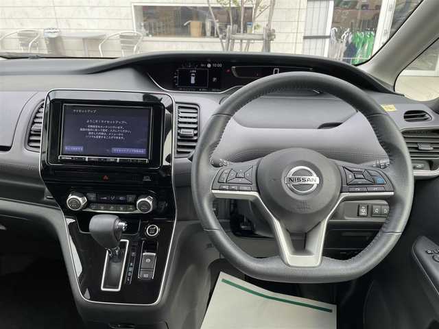 日産 セレナ ハイウェイスター V 石川県 2021(令3)年 3.1万km ワインⅡ ワンオーナー/社外8型ナビ/CD/DVD/フルセグTV/アラウンドビューモニター/LEDヘッドライト/プロパイロット/フリップダウンモニター/アルミホイール/インテリキー/プッシュスタート/電動ミラー/ドライブレコーダー/ETC/保証書