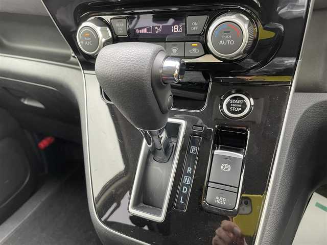 日産 セレナ ハイウェイスター V 石川県 2021(令3)年 3.1万km ワインⅡ ワンオーナー/社外8型ナビ/CD/DVD/フルセグTV/アラウンドビューモニター/LEDヘッドライト/プロパイロット/フリップダウンモニター/アルミホイール/インテリキー/プッシュスタート/電動ミラー/ドライブレコーダー/ETC/保証書