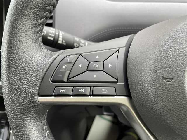 日産 セレナ ハイウェイスター V 石川県 2021(令3)年 3.1万km ワインⅡ ワンオーナー/社外8型ナビ/CD/DVD/フルセグTV/アラウンドビューモニター/LEDヘッドライト/プロパイロット/フリップダウンモニター/アルミホイール/インテリキー/プッシュスタート/電動ミラー/ドライブレコーダー/ETC/保証書