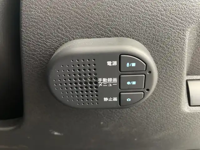 日産 オーラ G レザーエディション 鹿児島県 2023(令5)年 1万km ダークメタルグレー 純正ナビ/（BT/フルセグ/HDMI）/プロパイロット/BOSEプレミアムサウンド/アラウンドビューモニター/エマージェンシーブレーキ/デジタルインナーミラー/ワイヤレス充電/オートライト/オートマチックハイビーム/レザーシート/純正フロアマット/スマートキー/プッシュスタート/取説、保証書