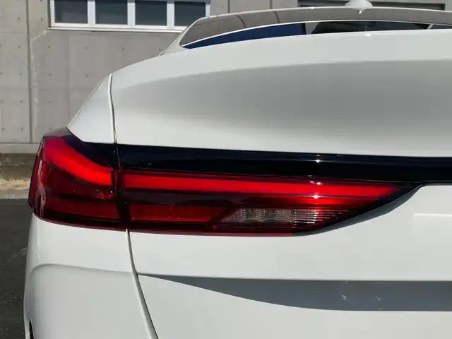 ＢＭＷ ２１８ｉ グランクーペ Mスポーツ 静岡県 2020(令2)年 2万km アルピンホワイトⅢ 純正HDDナビ/　AM FM Bluetooth USB Spotify/ETC/LEDオートヘッドランプ/レーダークルーズコントロール/ブラックレザーシート/パワーシート(前席)/シートヒーター(前席)/前後クリアランスソナー/純正18インチアルミホイール/スマートキー2本/パーキングアシスト/アイドリングストップ/ワンオーナー/バックカメラ/前後方ドライブレコーダー