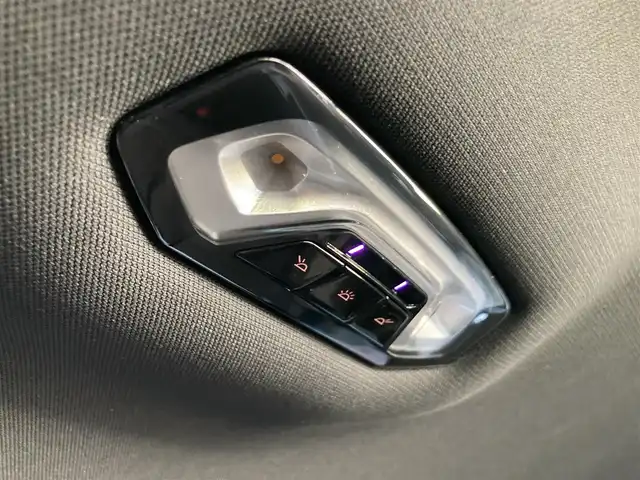 ＢＭＷ ２１８ｉ グランクーペ Mスポーツ 静岡県 2020(令2)年 2万km アルピンホワイトⅢ 純正HDDナビ/　AM FM Bluetooth USB Spotify/ETC/LEDオートヘッドランプ/レーダークルーズコントロール/ブラックレザーシート/パワーシート(前席)/シートヒーター(前席)/前後クリアランスソナー/純正18インチアルミホイール/スマートキー2本/パーキングアシスト/アイドリングストップ/ワンオーナー/バックカメラ/前後方ドライブレコーダー