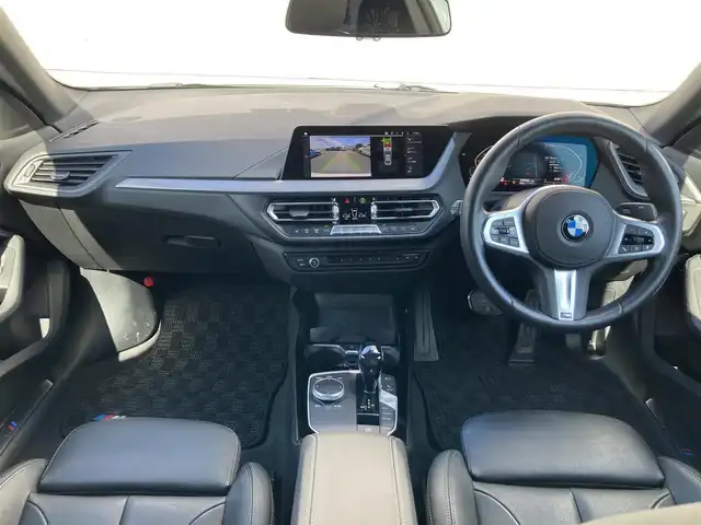 ＢＭＷ ２１８ｉ グランクーペ Mスポーツ 静岡県 2020(令2)年 2万km アルピンホワイトⅢ 純正HDDナビ/　AM FM Bluetooth USB Spotify/ETC/LEDオートヘッドランプ/レーダークルーズコントロール/ブラックレザーシート/パワーシート(前席)/シートヒーター(前席)/前後クリアランスソナー/純正18インチアルミホイール/スマートキー2本/パーキングアシスト/アイドリングストップ/ワンオーナー/バックカメラ/前後方ドライブレコーダー