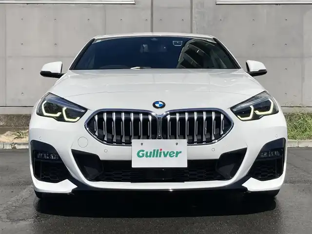 ＢＭＷ ２１８ｉ グランクーペ Mスポーツ 静岡県 2020(令2)年 2万km アルピンホワイトⅢ 純正HDDナビ/　AM FM Bluetooth USB Spotify/ETC/LEDオートヘッドランプ/レーダークルーズコントロール/ブラックレザーシート/パワーシート(前席)/シートヒーター(前席)/前後クリアランスソナー/純正18インチアルミホイール/スマートキー2本/パーキングアシスト/アイドリングストップ/ワンオーナー/バックカメラ/前後方ドライブレコーダー
