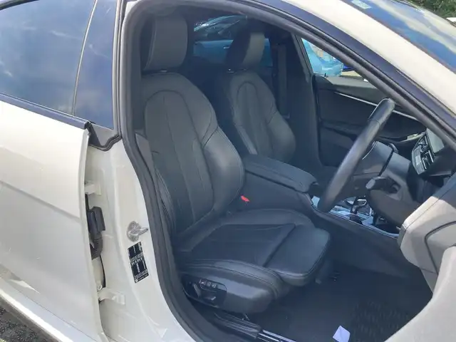 ＢＭＷ ２１８ｉ グランクーペ Mスポーツ 静岡県 2020(令2)年 2万km アルピンホワイトⅢ 純正HDDナビ/　AM FM Bluetooth USB Spotify/ETC/LEDオートヘッドランプ/レーダークルーズコントロール/ブラックレザーシート/パワーシート(前席)/シートヒーター(前席)/前後クリアランスソナー/純正18インチアルミホイール/スマートキー2本/パーキングアシスト/アイドリングストップ/ワンオーナー/バックカメラ/前後方ドライブレコーダー