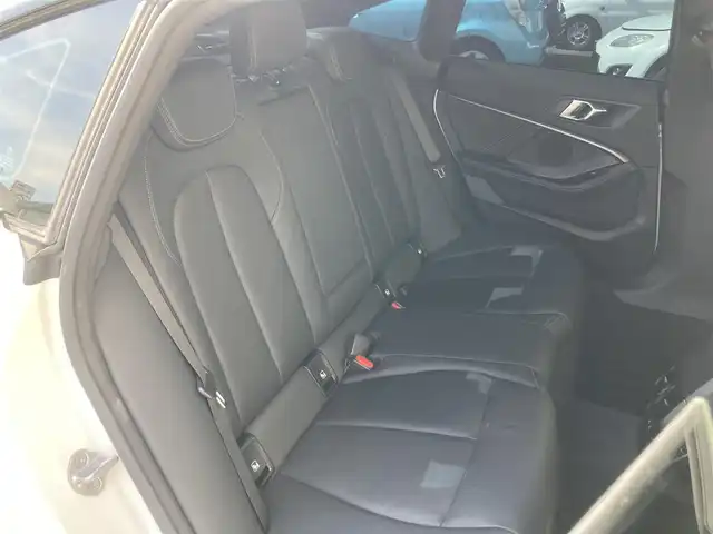 ＢＭＷ ２１８ｉ グランクーペ Mスポーツ 静岡県 2020(令2)年 2万km アルピンホワイトⅢ 純正HDDナビ/　AM FM Bluetooth USB Spotify/ETC/LEDオートヘッドランプ/レーダークルーズコントロール/ブラックレザーシート/パワーシート(前席)/シートヒーター(前席)/前後クリアランスソナー/純正18インチアルミホイール/スマートキー2本/パーキングアシスト/アイドリングストップ/ワンオーナー/バックカメラ/前後方ドライブレコーダー